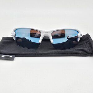 Oakley OJ9005-0659 Flak 2.0 XS White Frame Prizm Polarized Lens Youth Sunglasses